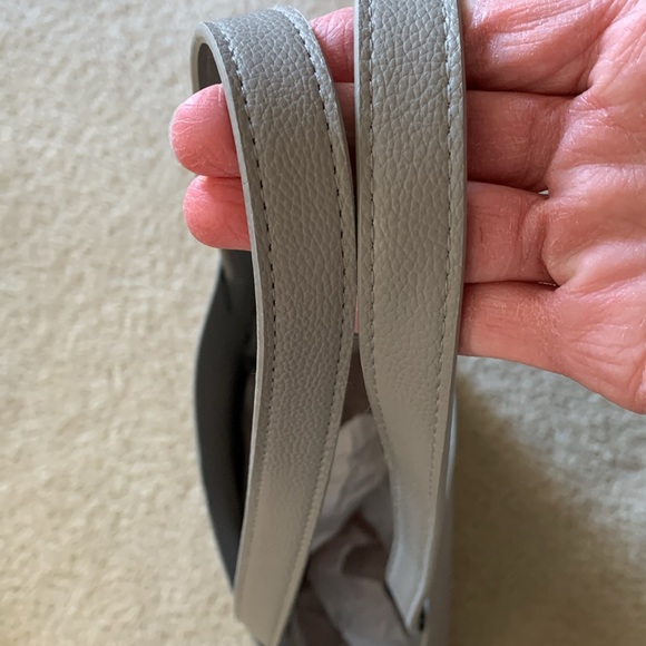 Christian Siriano Intimate Silhouette Gray Tote/Shoulder Bag - Picture 4 of 17